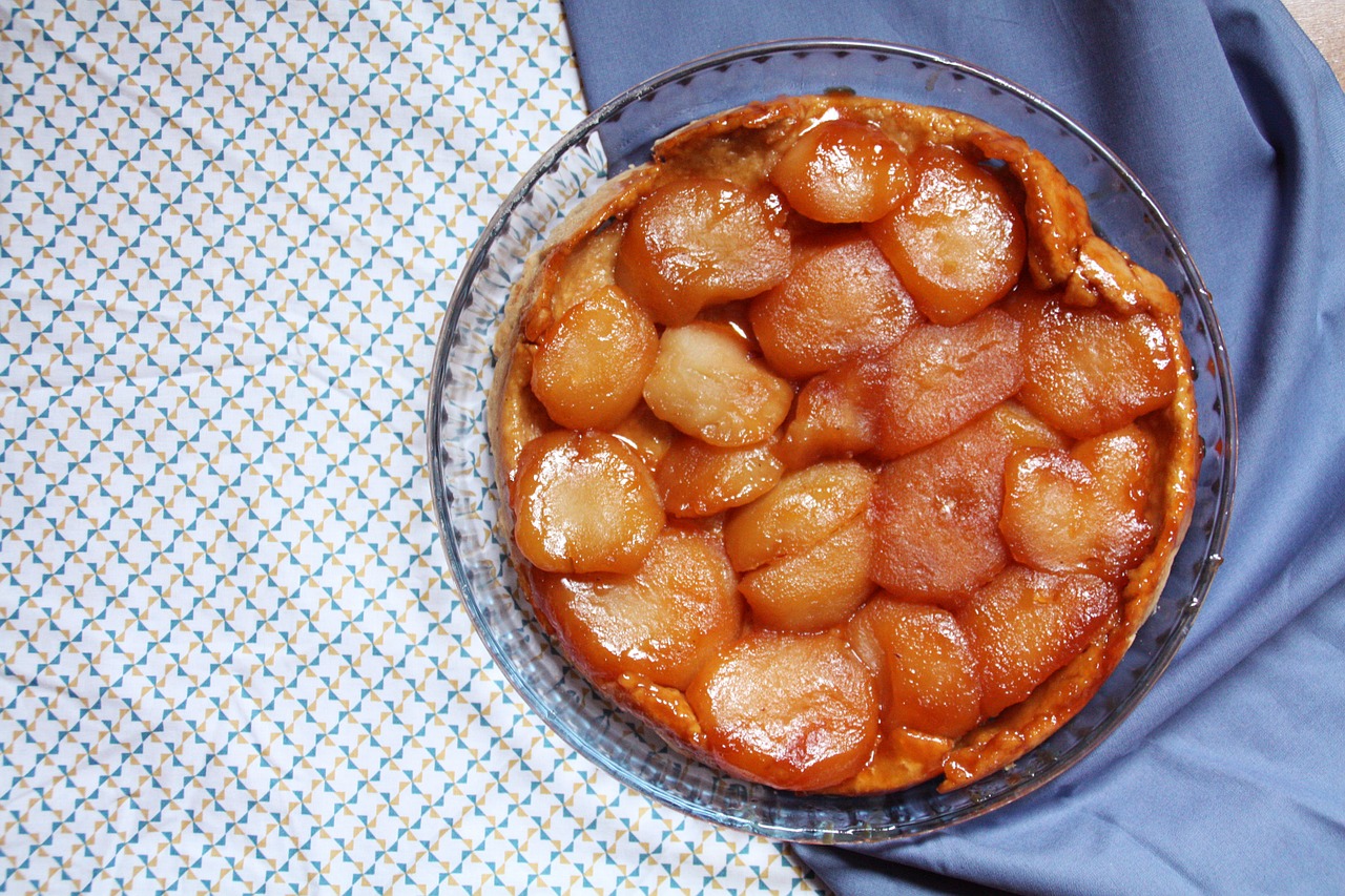 Tarte tatin with pears